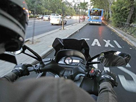 carril-bus-castellana-prohibido-motos