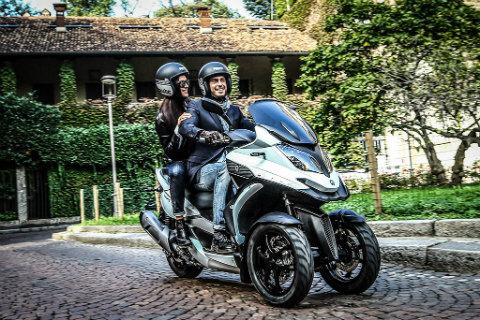 moto-tres-ruedas-excursion