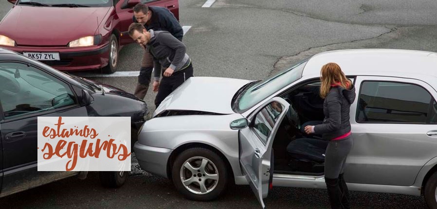 Accidente de coche en el extranjero, ¿qué hacer?