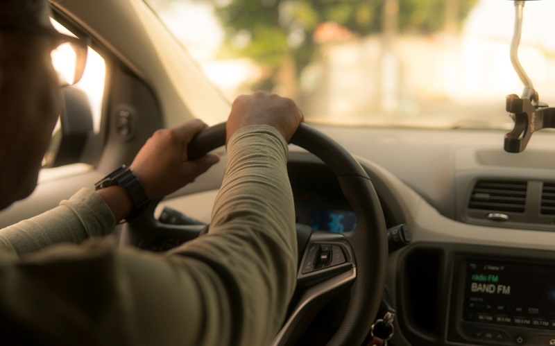 Los coches con asistentes (ADAS): ¿nos están volviendo peores conductores?