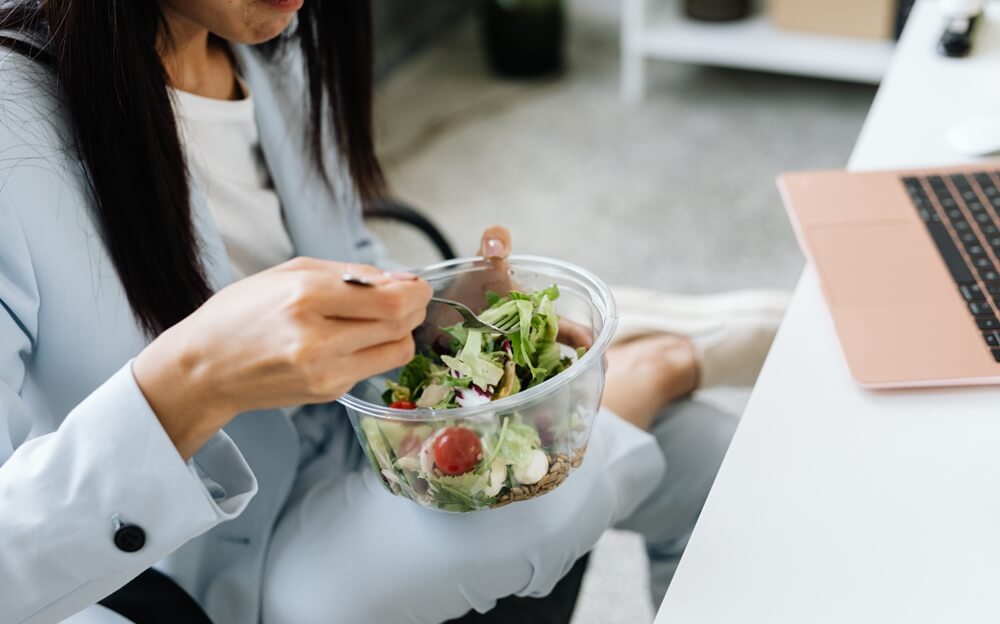 Comer sano en la oficina mejora la productividad