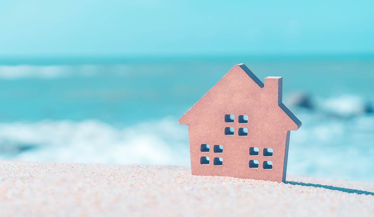 ¿Dejas tu casa de la playa? Protégela en invierno con tu Seguro de Hogar