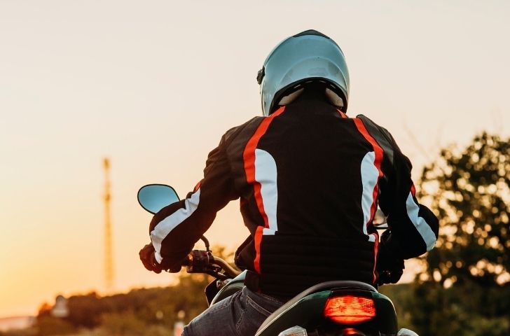 Casco de moto homologado - Seguridad Vial en la Empresa