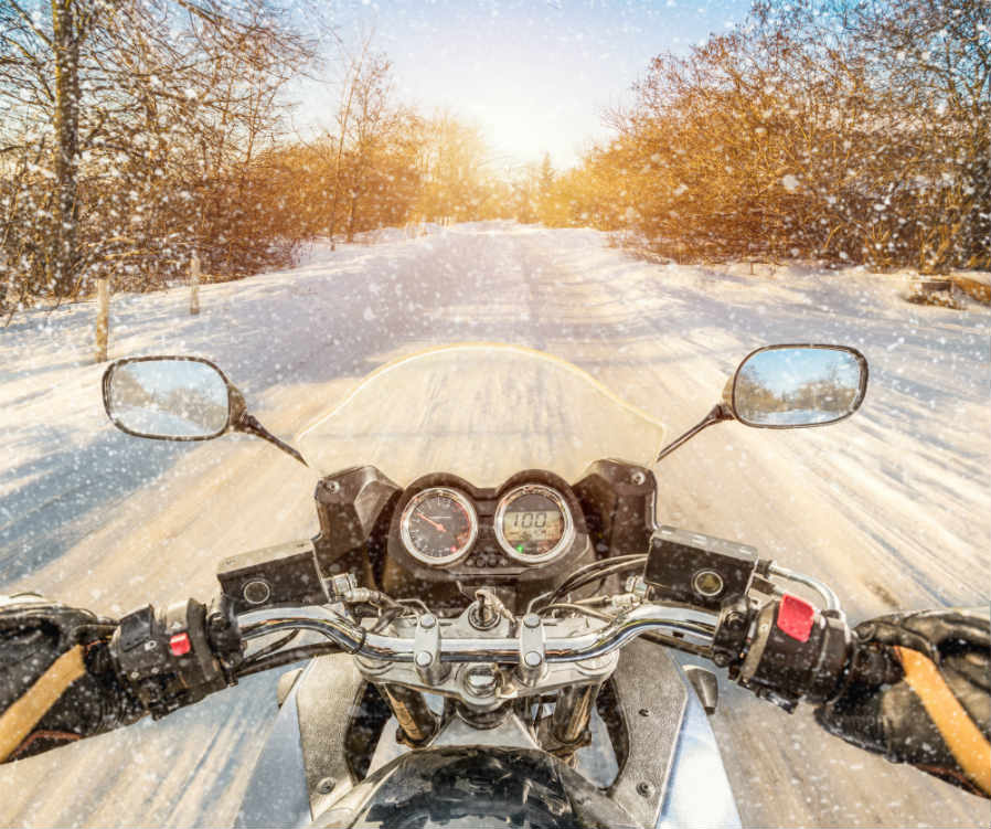 Las motos y la nieve no se llevan nada bien