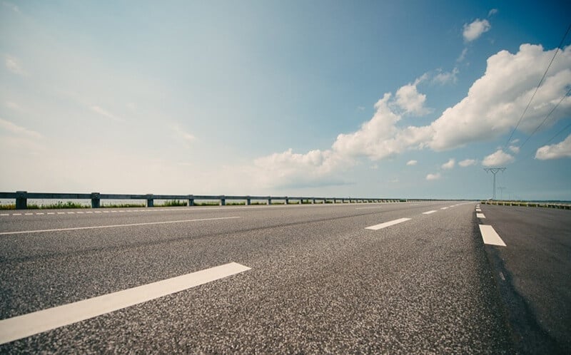 El peligro de la rutina cómo la confianza al volante nos hace peores conductores